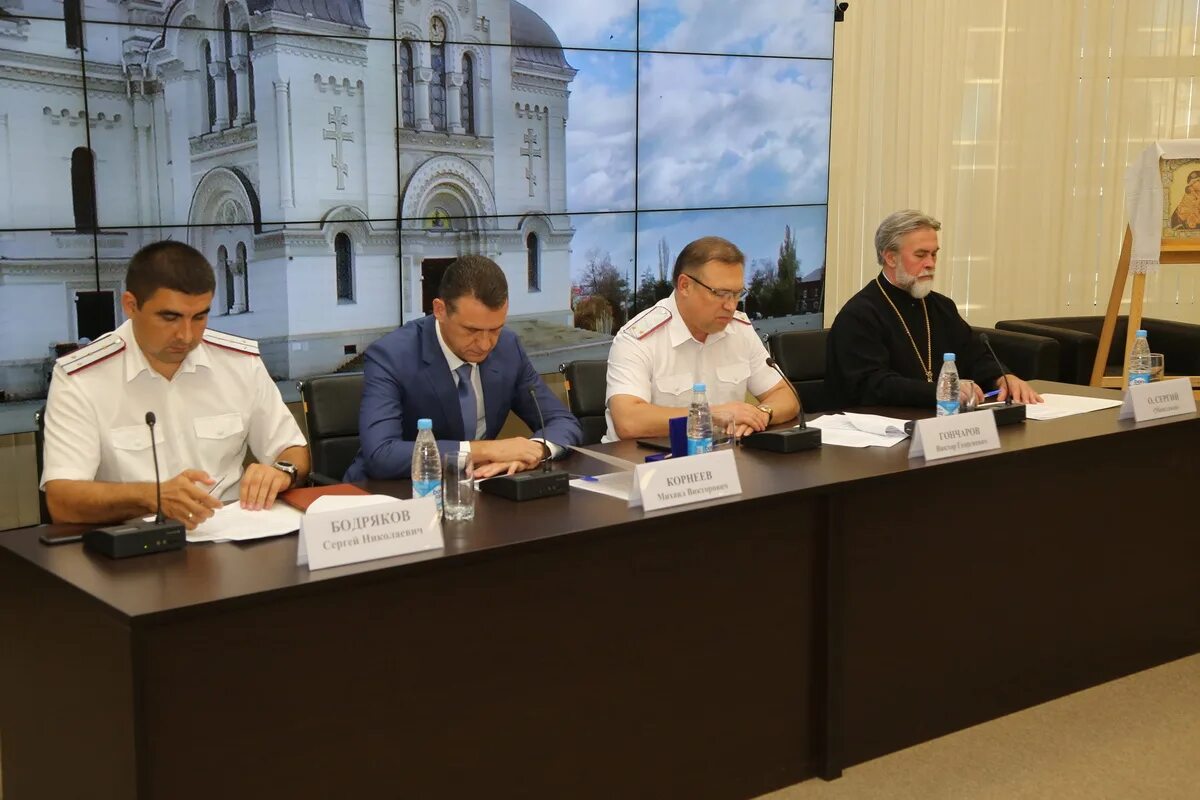 Казаки днр. Хоперский казачий округ. Гку казаки. Казачьи округа в волгоградской области. Донецкие казаки.