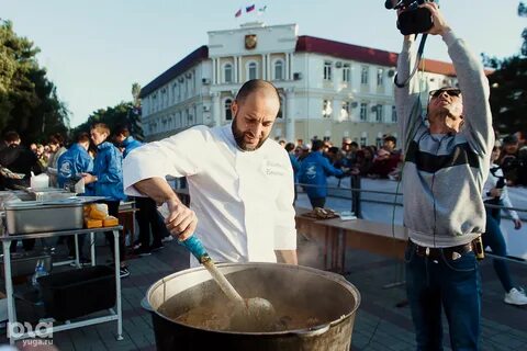 Работа в геленджике вакансии