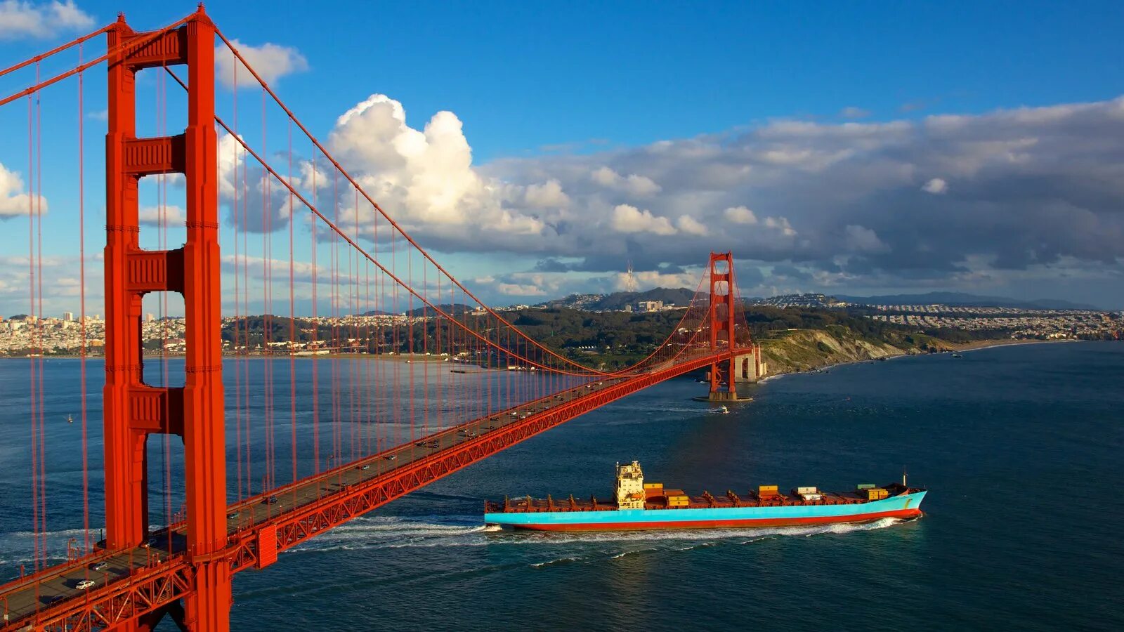 Редко в каком городе. Голден гейт Сан Франциско. Золотые ворота San Francisco. Мост золотые ворота (г. Сан-Франциско). Красный мост в Сан Франциско.