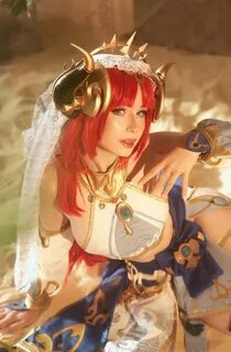 Nilou cosplay