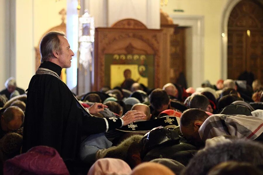 Общая исповедь в храмах как проходит. Очередь на исповедь в храме. что такое общая исповедь?. общая исповедь в храмах. соборная исповедь что такое.