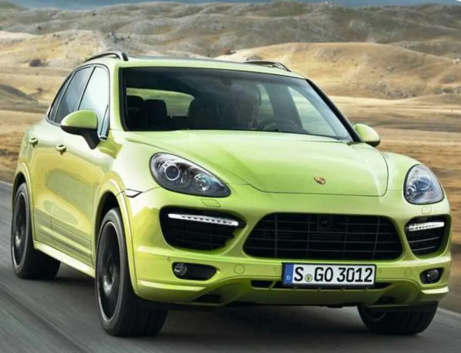 Порше сколько лошадиных. Порше Кайен. Porsche Cayenne GTS. Порше Кайен новый. Порше Кайен 2013.