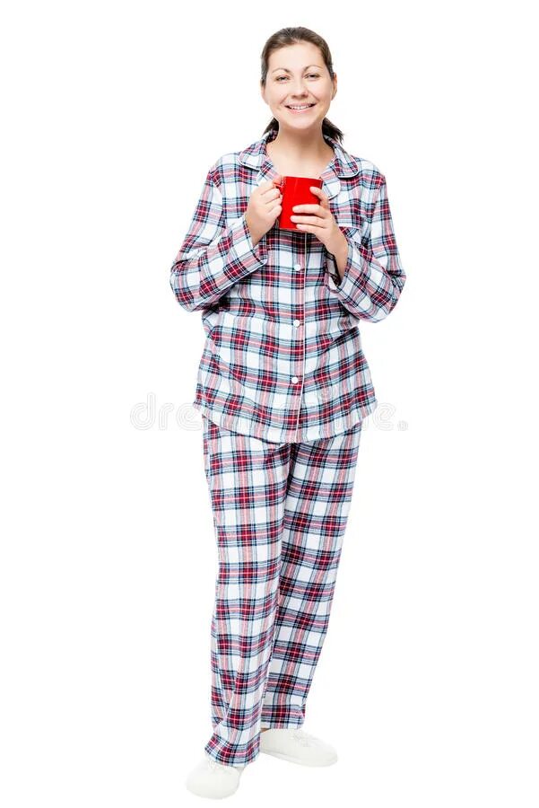 Девушка в пижаме с кофе. Девушка домашняя пижама в полный рост. Девушка в пижаме в полный рост. Пижама с кофейными чашками. Полные пижамы