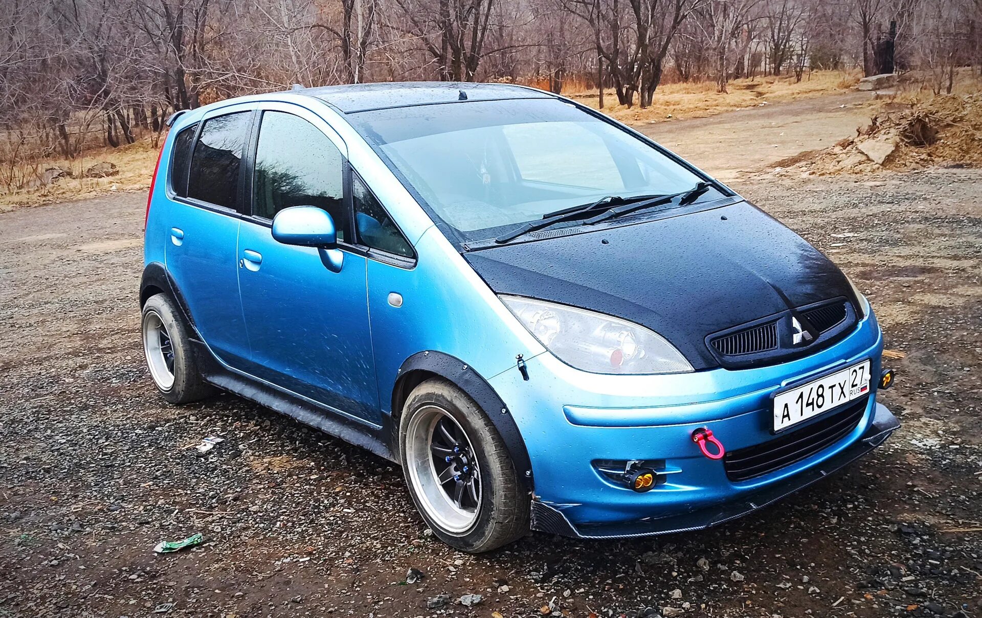 Mitsubishi colt 6. Mitsubishi Colt 2003. Митсубиши Кольт 2003. Мицубиси Кольт 2003 года. Митсубиси Кольт 6.