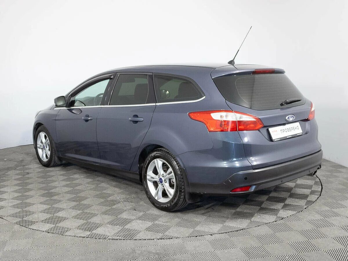 Форд фокус 3 универсал 2013. Ford Focus 2013 универсал. Ford Focus 2 универсал 2013. Форд фокус универсал 2013г.