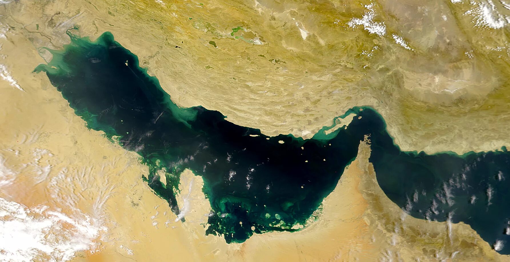 Полуострове дубая. Аравийское море из космоса. Глубина персидского залива. Полуостров персидского залива. Аравийское море.