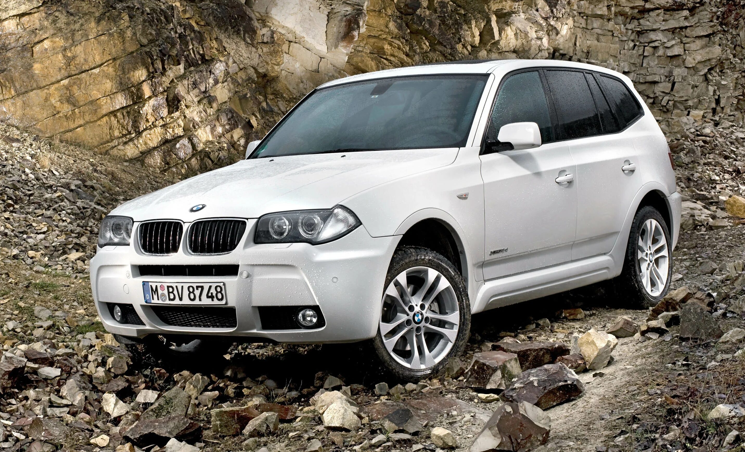 Бмв х3 е83 двигателя. BMW x3 e83. BMW x3 e83 2.0d. BMW x3 e83 2010. BMW x3 e83 3.0d.