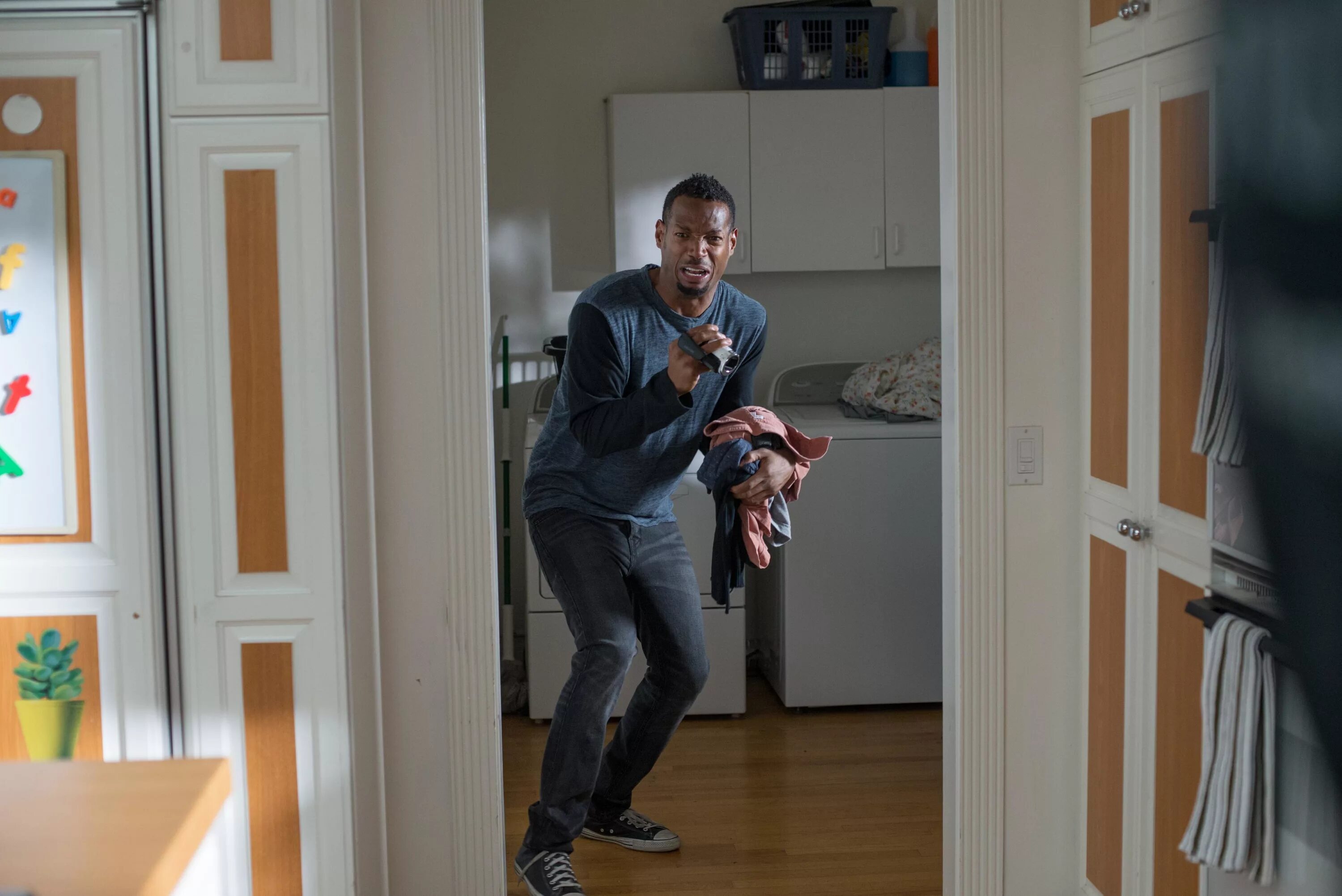 Эшли рикардс дом с паранормальными явлениями 2. Эшли рикардс дом с паранормальными явлениями 2. Паранормальные явления 2 2014. Паранормальные явления 2 2014. Паранормальные явления 2 2014.