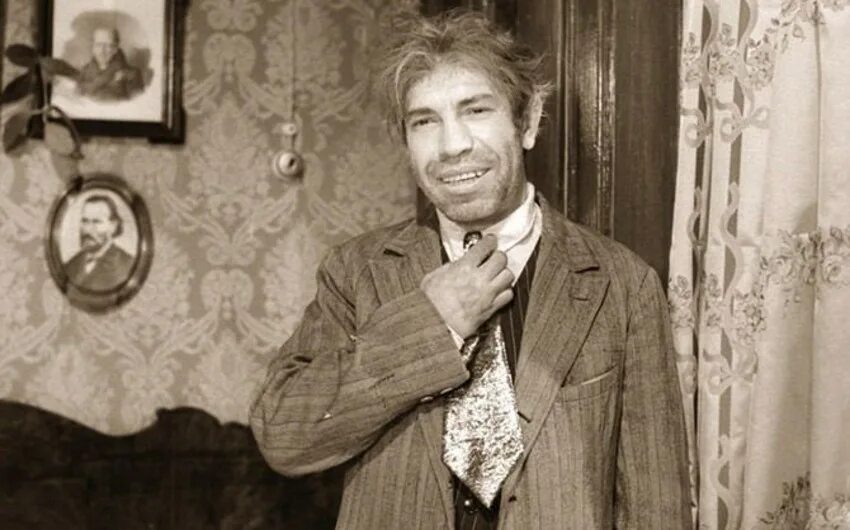 Хирург преображенский. Полиграф шариков собачье сердце. Толоконников собачье сердце. Собачье сердце полиграф полиграфович. Характеристика шарика из собачье сердце.