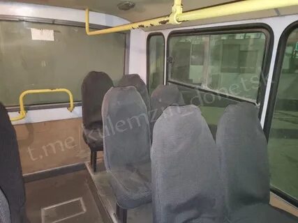 Автобус без сидений