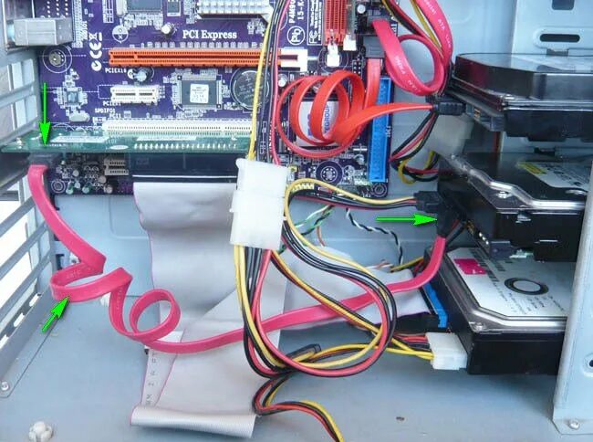 Подключение sata к материнской плате. Кабель для подключения жесткого диска sata к материнской плате. провод от блока питания к жесткому диску. sata кабель от блока питания. какой провод от блока питания идет к жесткому диску.