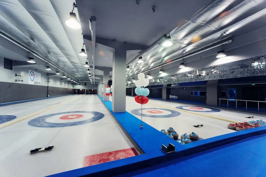Керлинг михайловский проезд. Московский керлинг клуб. Керлинг центр москва михайловский. Московский керлинг клуб волгоградский проспект. Московский кёрлинг-клуб москва.