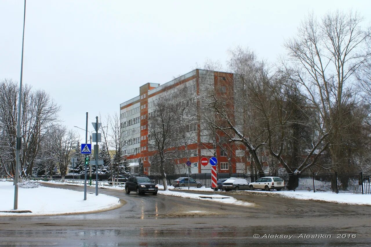 Больница на Гагарина Пенза. Гагарина 24 Пенза. Гагарина 24 Пенза поликлиника. Поликлиника 6 на Гагарина Пенза.