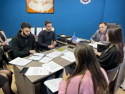 Вакансии для молодых юристов