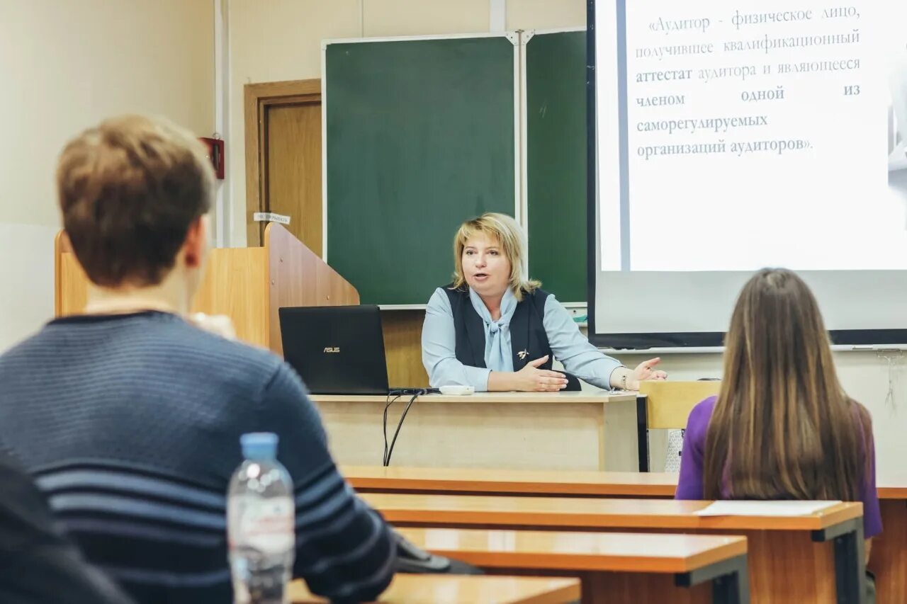 Московский политех факультеты. Экономический Факультет. Финансовый Факультет профессии. Пыхтеев финансовый Факультет. Московский Политех факультеты и специальности.