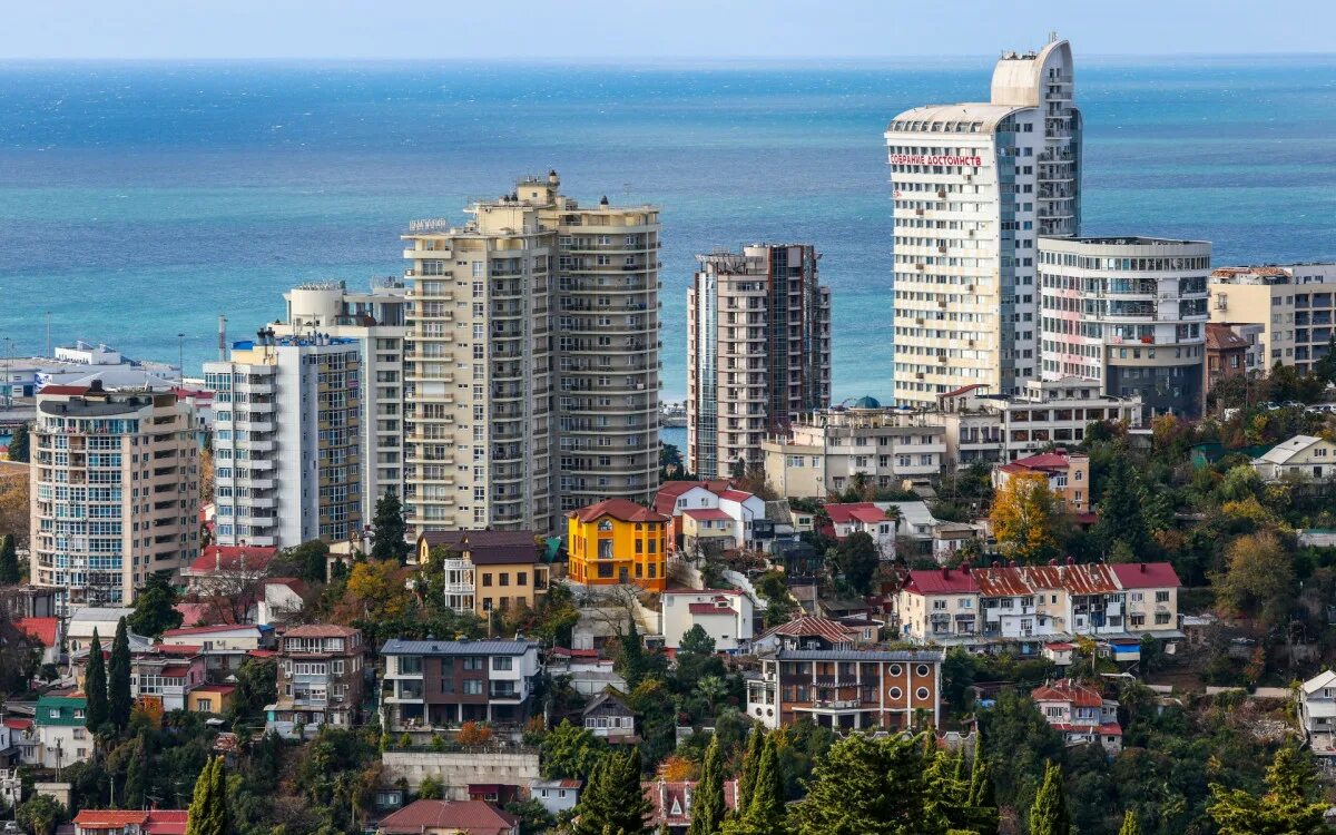 Найти проживание в сочи. Сочи 2025 город. краснодар сочи город. сочи фото города 2025. сочи центр.