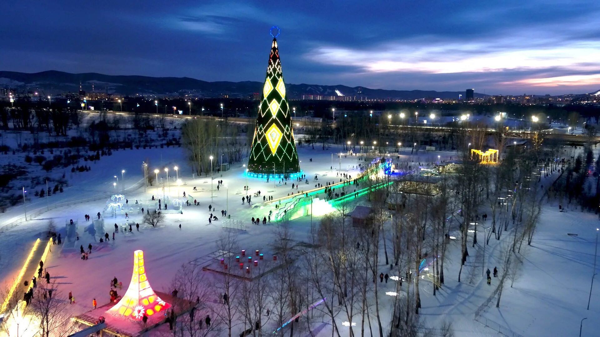 Погулять в красноярске зимой. Красноярск. Красноярск зимой. Красивые места в Красноярске зимой. Красноярск зима фото.