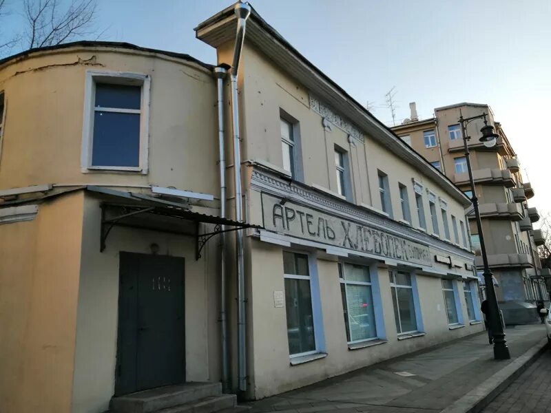 парк культуры остоженка наркологический диспансер. наркологический диспансер остоженка. метро парк культуры улица остоженка дом 53 а. детский наркологический центр остоженка 53а. остоженка 53 /2 стр 1.