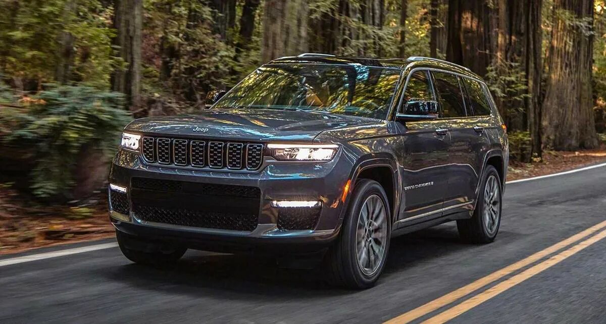 Джип 2025 года. Jeep grand cherokee 2025. jeep grand cherokee l 2025. новый джип гранд чероки 2025. новый jeep grand cherokee 2025.