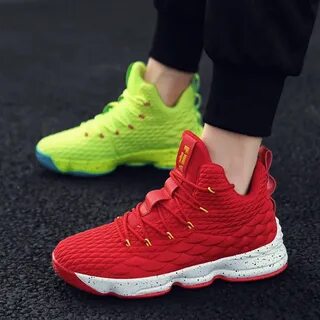 Разные кроссовки