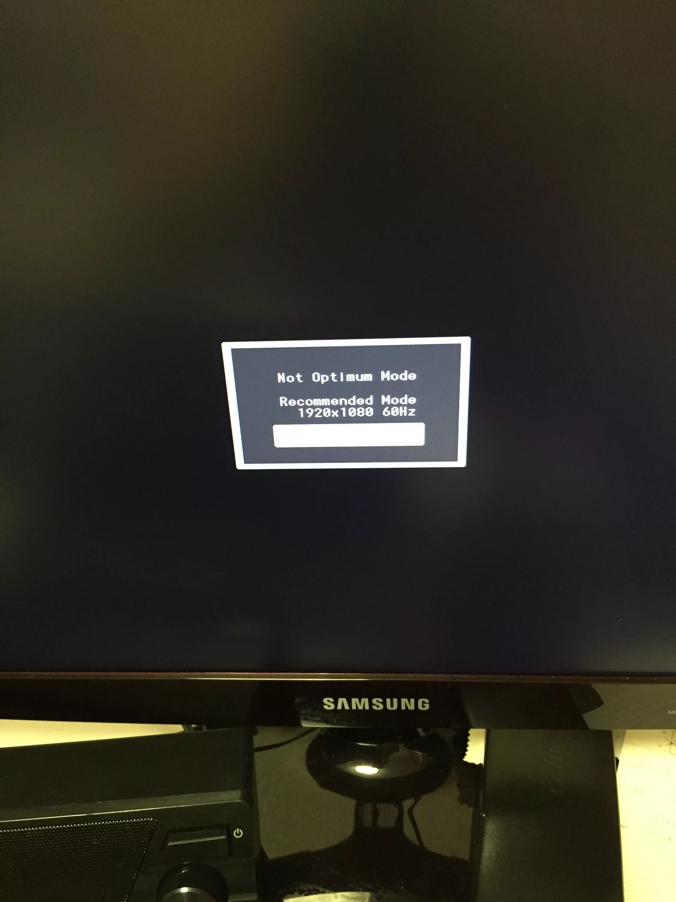 Режим дисплей. Монитор 1920 x 1080 OPTIMAL Mode. Монитор неоптимальный режим. Samsung неоптимальный режим. Неоптимальный режим рекомендуемый режим 1920x1080 60hz.