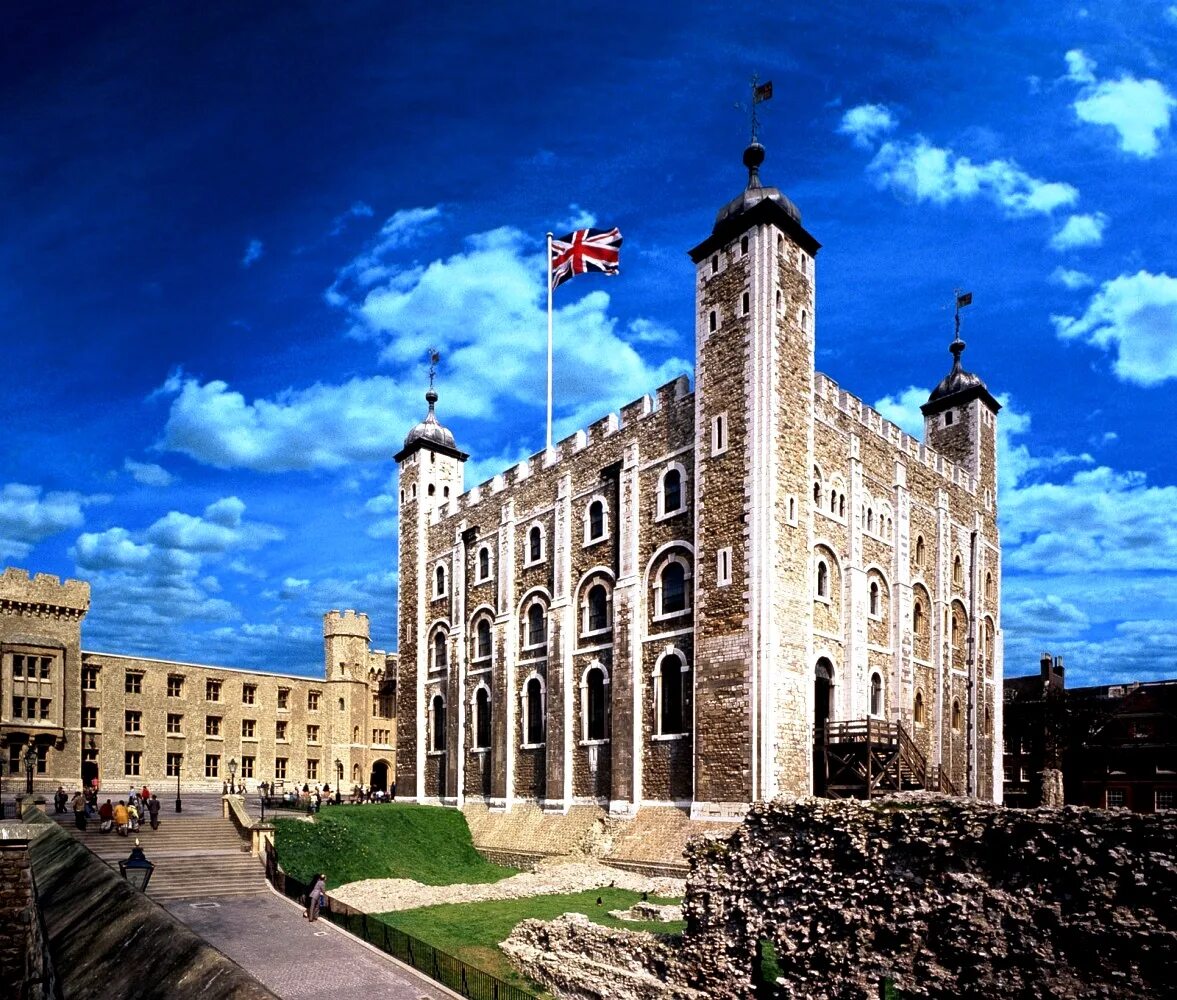 Великобритания Лондонский Тауэр. Крепость Тауэр в Великобритании. Тауэр Tower of London. Та́уэр («башня»), Лондонский Тауэр.