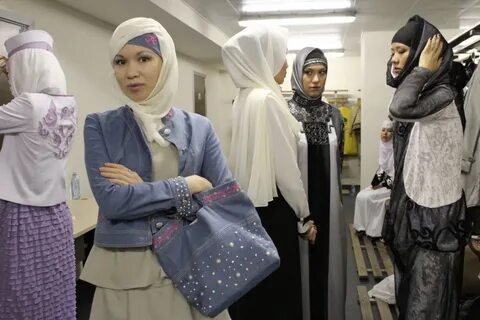 Юбка киген Дағыстан әйелдері