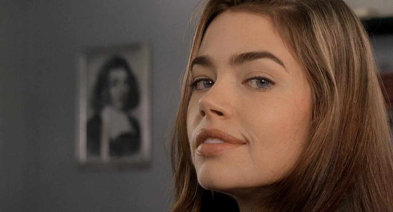 звездный десант фильм 1997 рико. дениз ричардс звездный десант. звездный десант 1997 денис ричардс. звездный десант фильм 1997 дениз ричардс. звездный десант дениз.