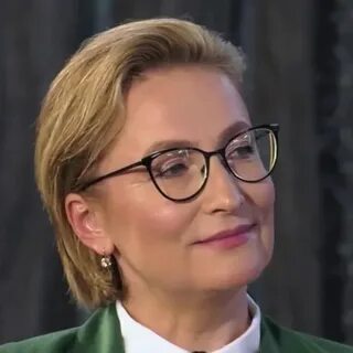 Сколько лет лору