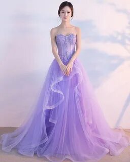 Свадебные платья фиолетового цвета