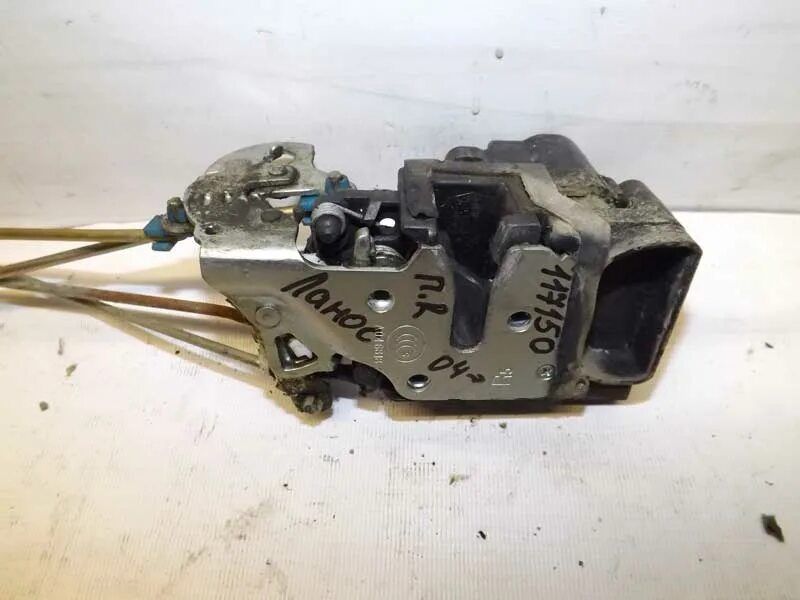 шевроле lanos замок передней двери. замок левой передней двери шевроле ланос. замок двери ланос передней левой. замок водительской двери ланос артикул. замок передний левый ланос.