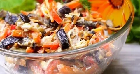 Салат с курицей и баклажанами