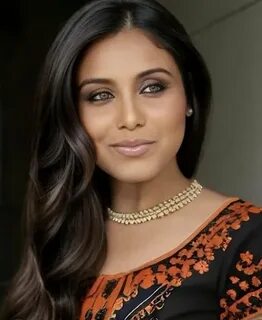 Эротикалық шоулардағы актрисалар