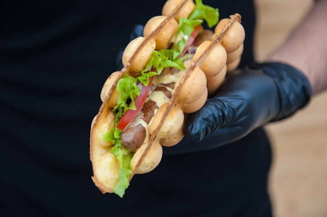 Стрит фуд в казани. Фаст фуд хот дог. Стрит фуд йошкар-ола. Станция стрит фуд. Рашен стрит фуд авуд.