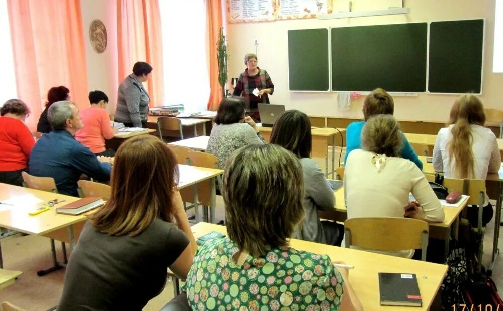 Выборы председателя совета старшеклассников. Первое заседание управляющего совета в школе. Заседание управляющего совета школы онлайн. Директор школы 1238. Заседание управляющего совета школы.