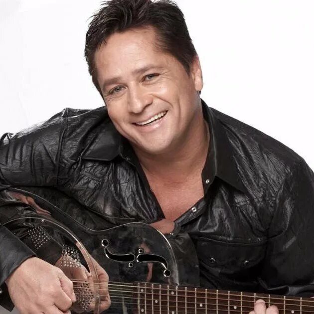 Документальный леонардо hd кадры. Леонардо фильм 2021. Книга зарубежная леонардо. Документальный леонардо hd афиша. Лик христа в картинах леонардо да винчи.