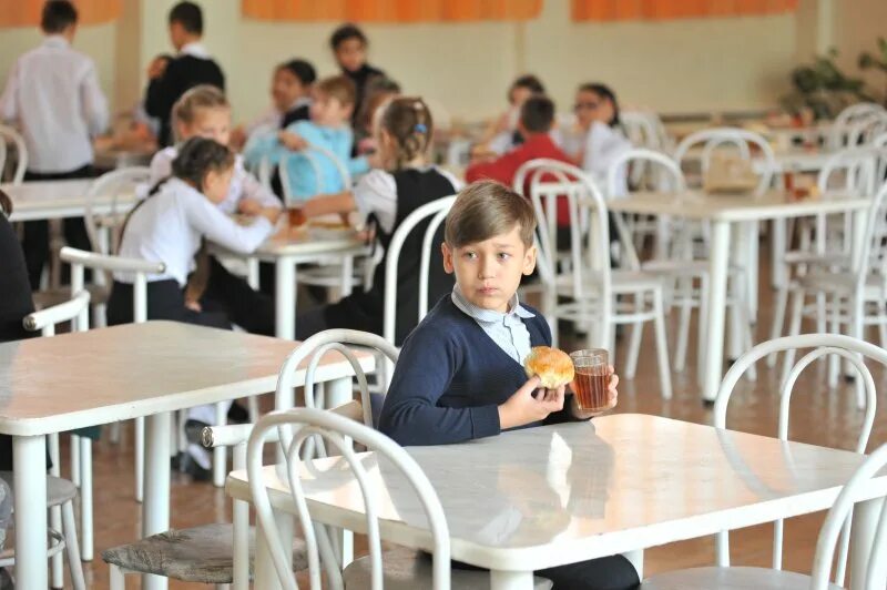 школа 192 столовая. красивые школьные столовые. школьная столовая без. школьная столовая без. дизайн столовой в школе.