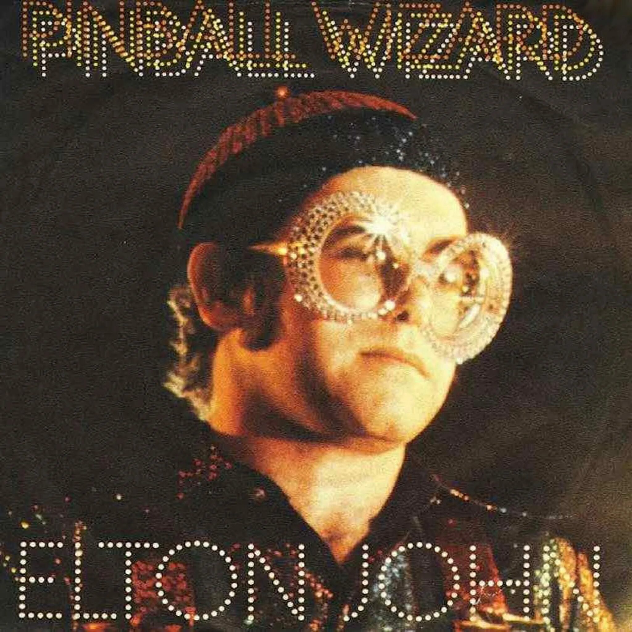 Elton john rock. Elton John Pinball Wizard. 1970 - Elton John Cover. Элтон Джон 1976. Elton John Harmony.