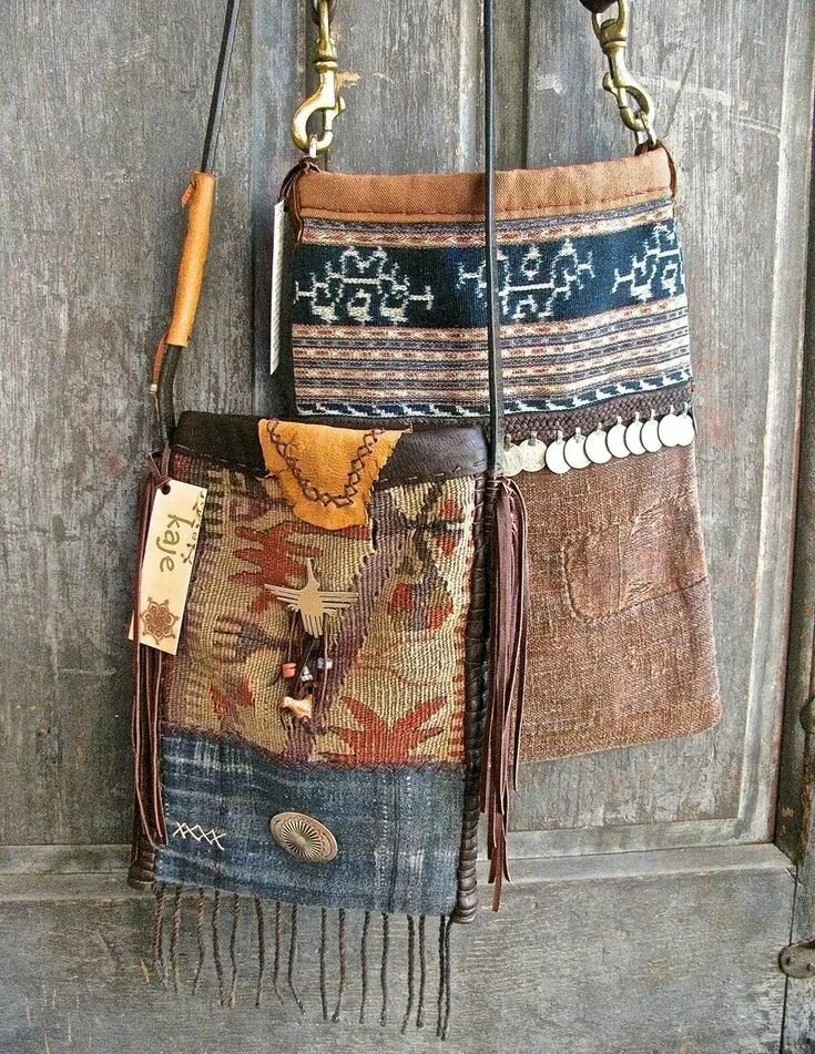 Богемный шик сумка. Сумка шоппер в этно стиле. Сумки карписа бохо стайл. Сумка бохо своими руками. Сумка бохо бенеттон.