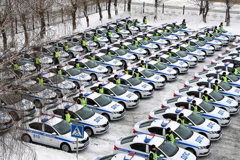 Госавтоинспекторы краевого центра в предстоящие выходные обеспечат безопасность 