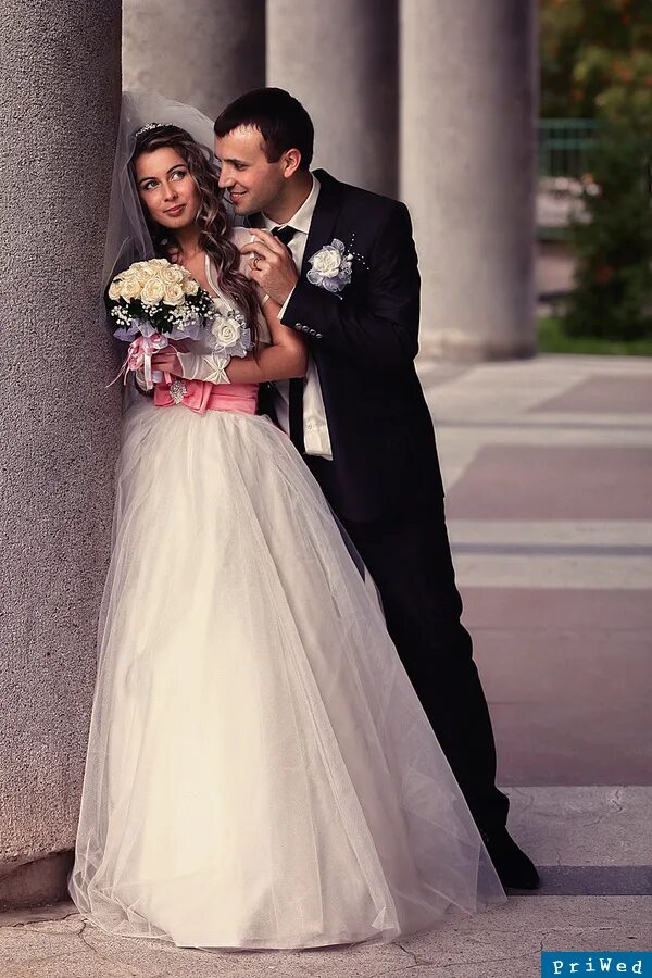 крупные невесты с женихом. жених анны. свадьба счастье любовь. жених анны. жених анны.