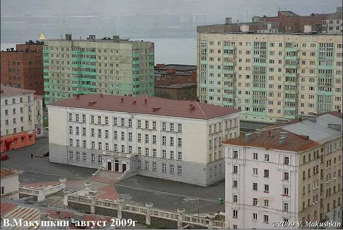 школа 43 талнах