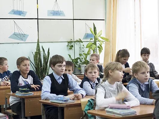 Город пикалево школа 1. Школа 4 пикалево. Юлия карганова пикалево. Сош 1 пикалево. Сош 1 пикалево.