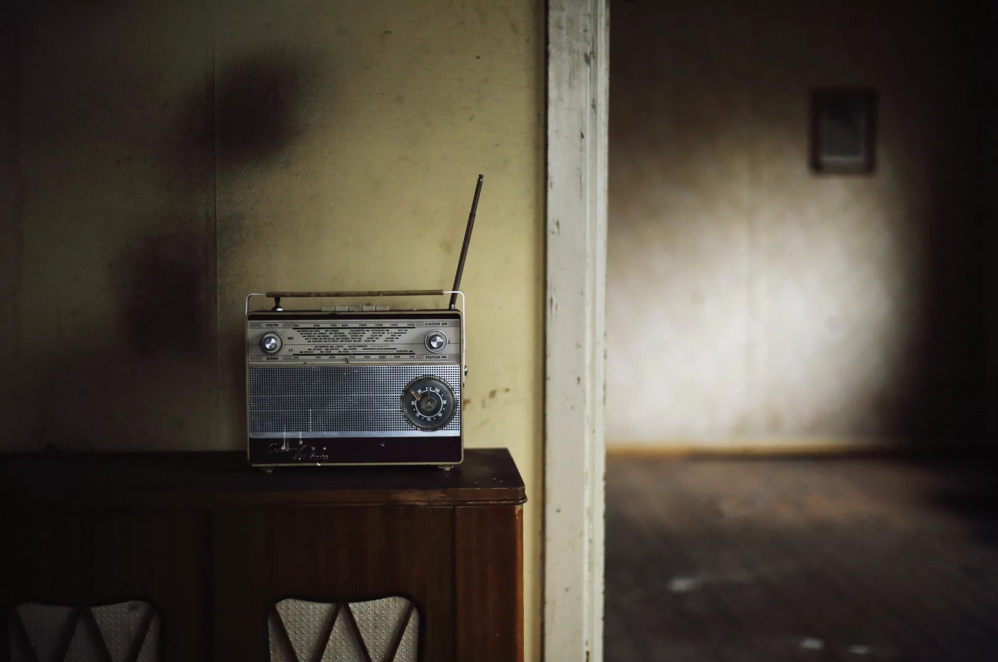 Радиоприёмник детекторный "школьный". Поставь radio. Радио онлайн. Fm радиоприемник для андроид. Радио онлайн.