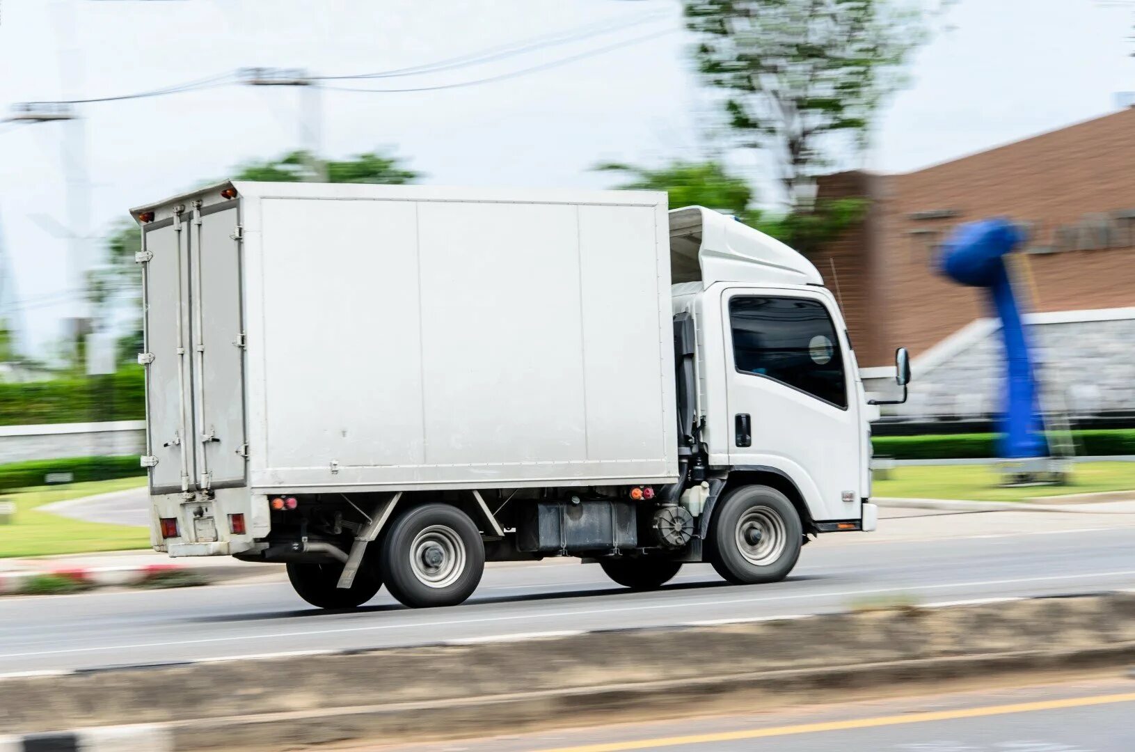 Hyundai 72, фургон 3,5т. Небольшой грузовик. Малотоннажный грузовой автомобиль. Грузовик 3.5 тонны. Грузовые 1 5 тонны