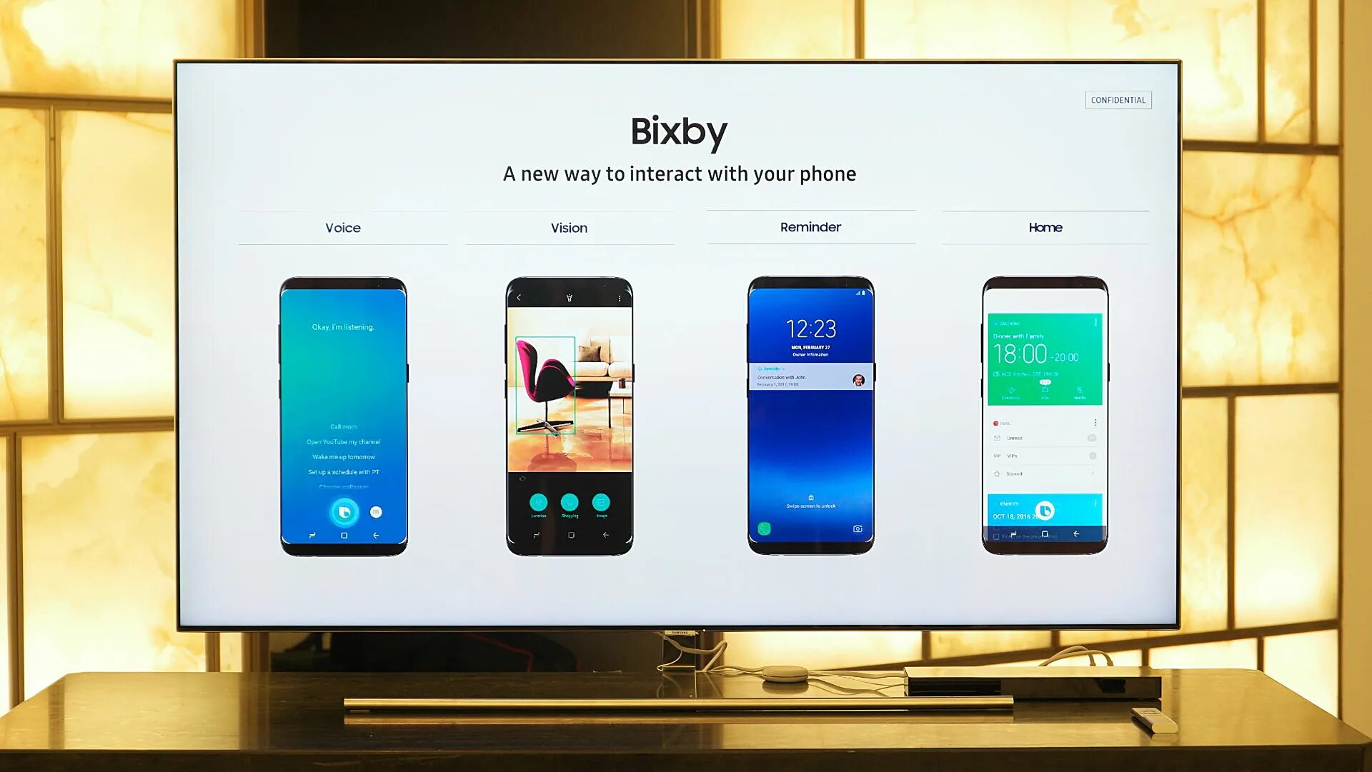 Bixby samsung на телевизоре. Bixby Samsung s8. Ассистент самсунг Bixby. Samsung Smart Assistant. Bixby виртуальные ассистенты.