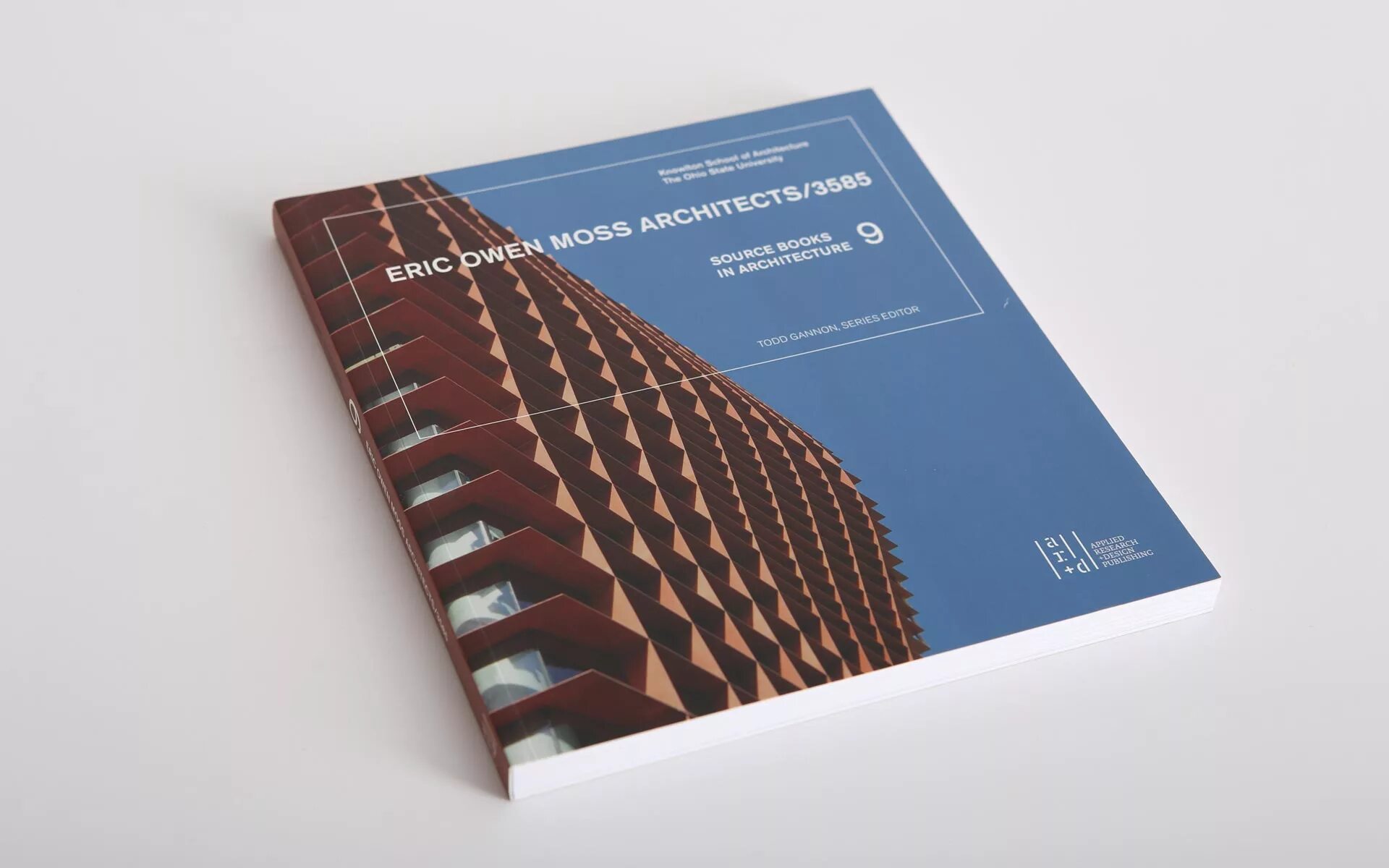 Architecture book. Архитектурные книги. Архитектура России на обложке книг. Книга Architecture 101.