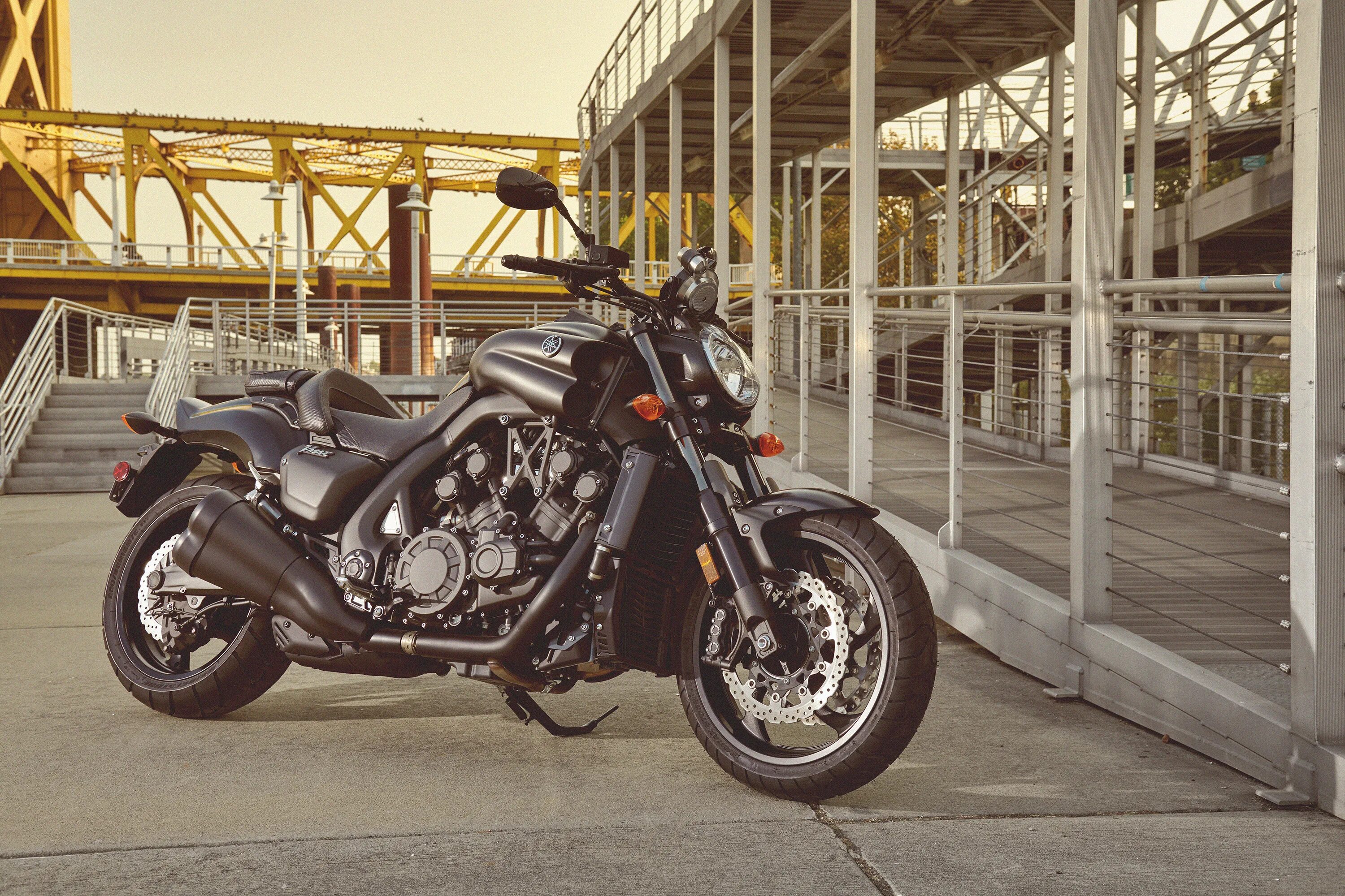 Lightcom v max. Yamaha v-max 2025. ямаха вмакс 1700. yamaha vmax 1700. yamaha vmax 2025.