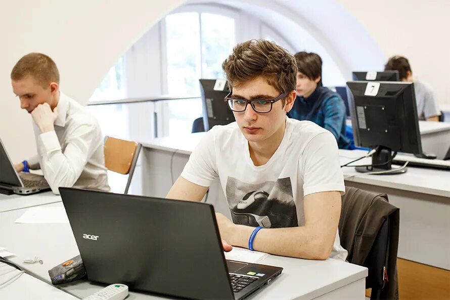 Итмо информатика и вычислительная техника. Итмо магистратура. коворкинги итмо.