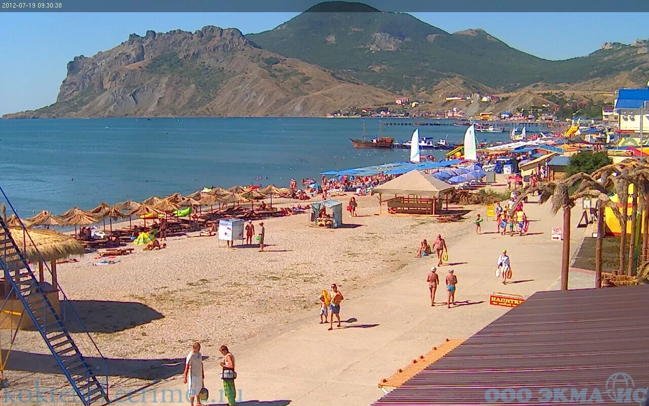 Тихая бухта крым коктебель. Биостанция коктебель гора карадаг. Горы в районе коктебеля. Петербург коктебель. Коктебель сирко.